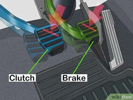 Imagen titulada Drive a Stick Shift Truck Step 5