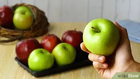 Imagen titulada Keep a Cut Apple from Turning Brown Step 8