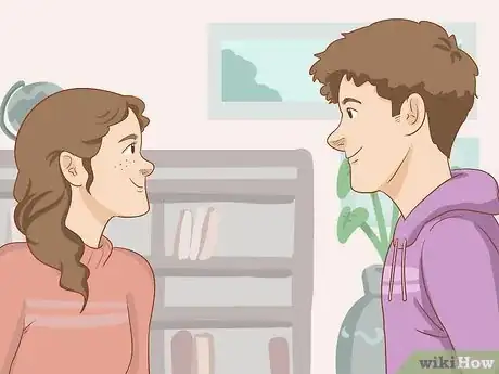 Imagen titulada Get a Guy to Notice You Without Talking to Him at School Step 2
