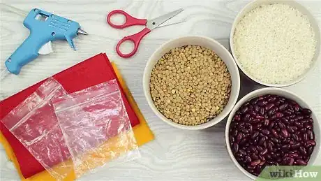Imagen titulada Make No Sew Bean Bags Step 5