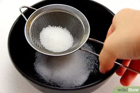Imagen titulada Separate Salt and Sugar Step 3
