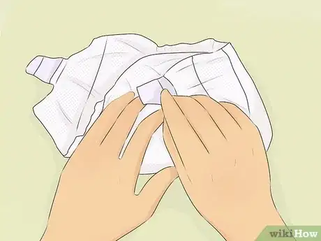 Imagen titulada Dispose of Diapers Step 4
