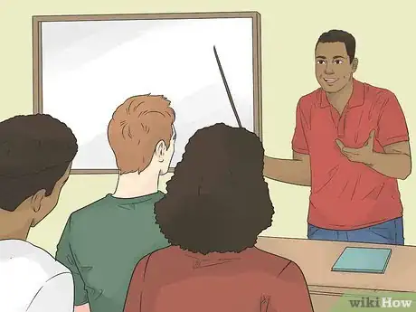 Imagen titulada Make Your Teacher Like You Step 2