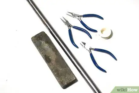 Imagen titulada Make Hoop Earrings Step 1