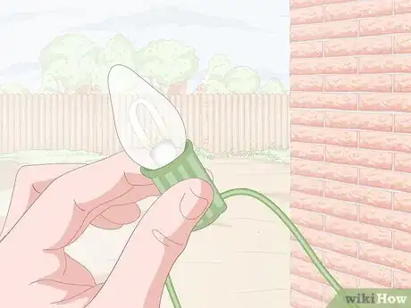 Imagen titulada Hang Christmas Lights on Brick Step 1