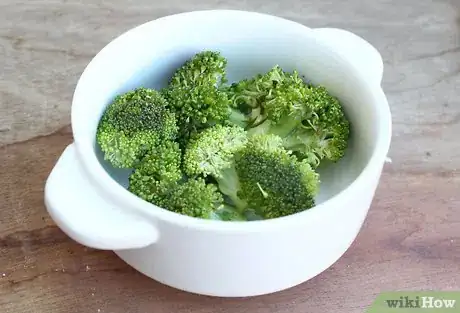 Imagen titulada Cook Tenderstem Broccoli Step 14