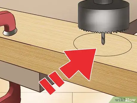 Imagen titulada Cut Circles in Wood Step 4