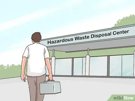 Imagen titulada Dispose of Gasoline Step 2