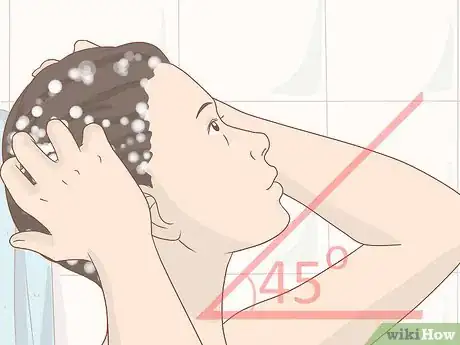 Imagen titulada Get Shampoo out of Your Eyes Step 7
