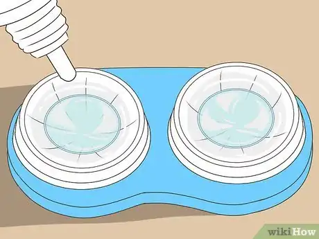 Imagen titulada Get Used to Wearing Contacts Step 6