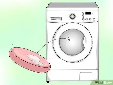 Imagen titulada Clean Bird Droppings off Canvas Furniture Step 9Bullet1