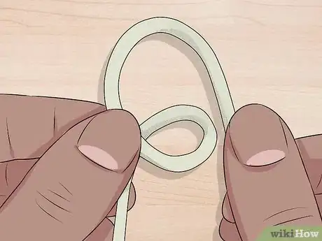 Imagen titulada Tie Paracord Knots Step 18