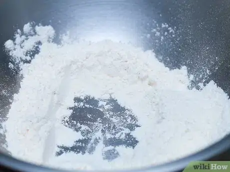 Imagen titulada Make Spring Roll Wrappers Step 1