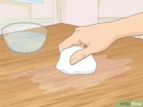 Imagen titulada Remove a Red Wine Stain from a Hardwood Floor or Table Step 10