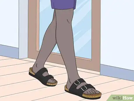 Imagen titulada Wear Birkenstocks Step 12