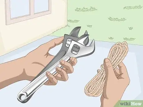 Imagen titulada Make a Grappling Hook Step 2