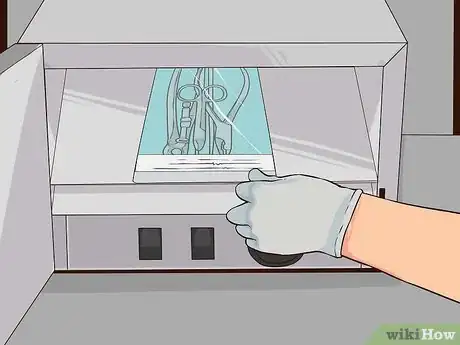 Imagen titulada Sterilize Medical Instruments Step 25