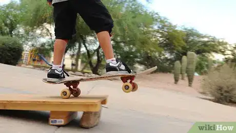 Imagen titulada Become an Amazing Skateboarder Step 1