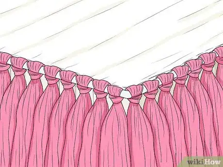Imagen titulada Decorate a Table with Tulle Step 10