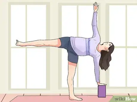 Imagen titulada Get Started with Pregnancy Yoga Step 13