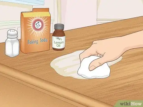 Imagen titulada Remove a Red Wine Stain from a Hardwood Floor or Table Step 14