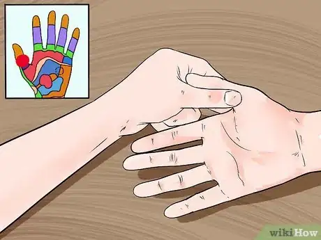 Imagen titulada Apply Reflexology to the Hands Step 7
