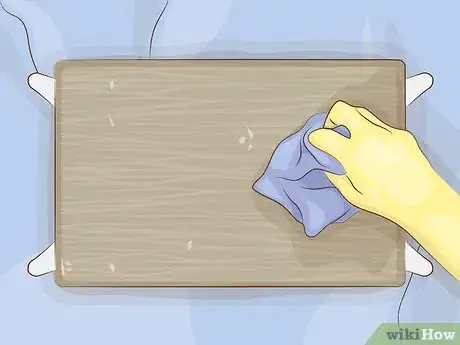 Imagen titulada Remove Polyurethane Step 10