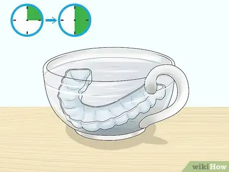 Imagen titulada Clean a Plastic Retainer Step 10