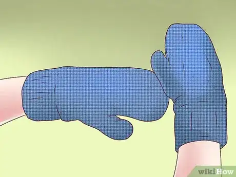 Imagen titulada Crochet Mittens Step 24
