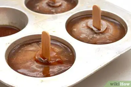 Imagen titulada Make Coke Popsicles Step 8