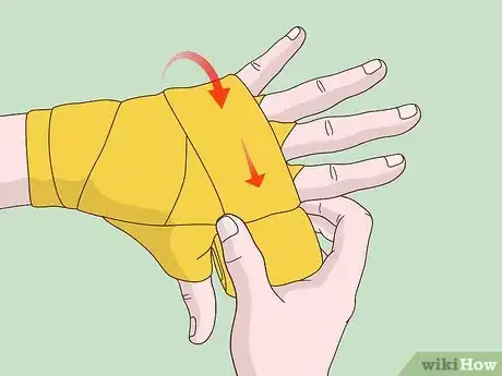 Imagen titulada Wear Hand Wraps Step 9