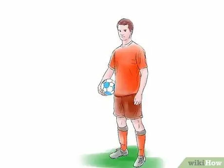Imagen titulada Be a Good Central Midfielder in Soccer Step 1