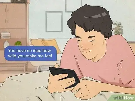 Imagen titulada Seduce a Scorpio Woman Through Text Step 5