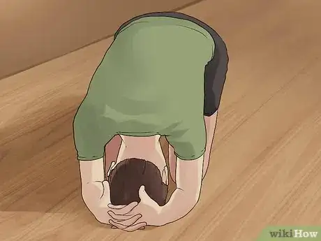Imagen titulada Make Your Feet Touch Your Head Step 13