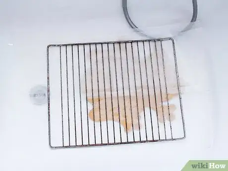 Imagen titulada Clean Oven Racks Step 5