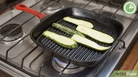 Imagen titulada Use a Grill Pan Step 12