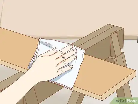 Imagen titulada Age Wood with Baking Soda Step 10