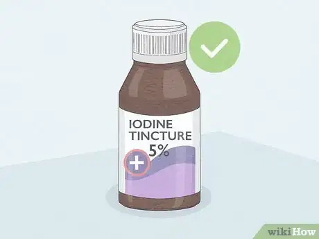 Imagen titulada Remove a Mole with Iodine Step 5
