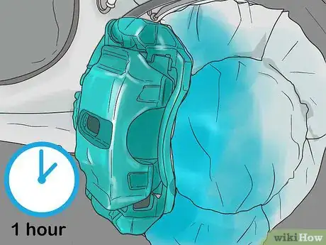 Imagen titulada Paint Brake Calipers Step 13