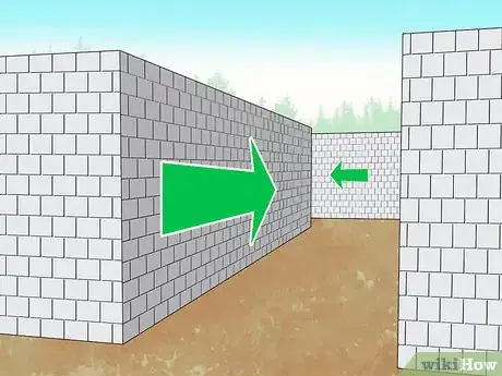 Imagen titulada Find Your Way Through a Maze Step 5
