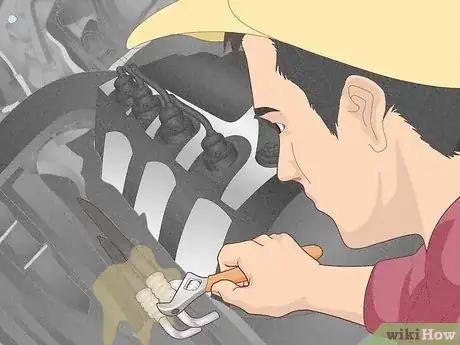 Imagen titulada Recharge the Air Conditioner in a Car Step 4