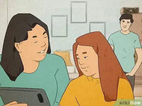 Imagen titulada Date a Man Who Has a Child when You Don't Step 4