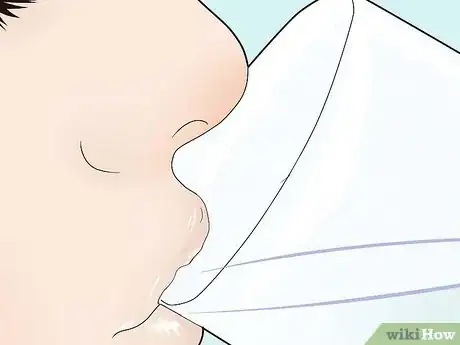 Imagen titulada Cool Yourself Down on a Hot Day Step 1