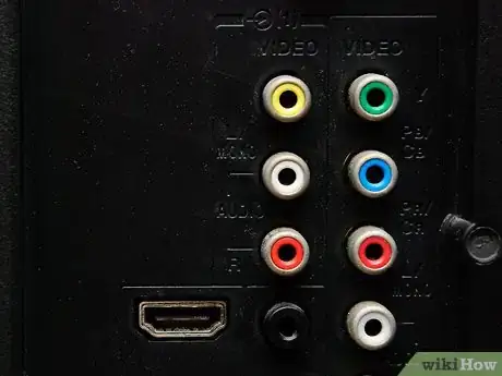 Imagen titulada Hook Up a DVD Player Through a VHS Recorder and TV Step 1