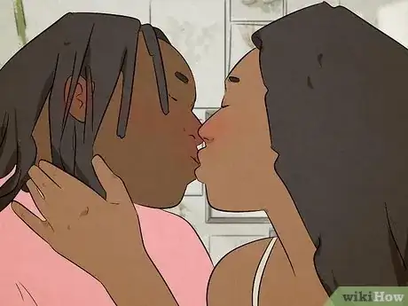 Imagen titulada Make Your Boyfriend Love to Kiss Step 14