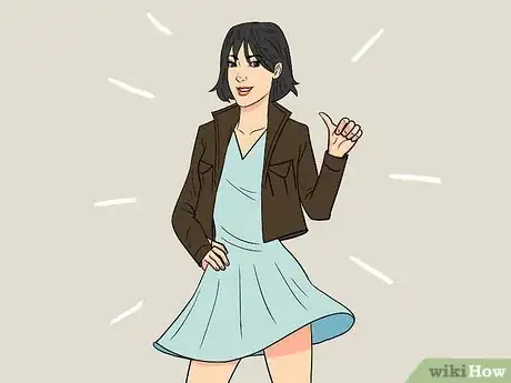 Imagen titulada Get an Older Guy to Like You (Teen Girls) Step 1
