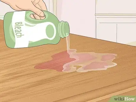 Imagen titulada Remove a Red Wine Stain from a Hardwood Floor or Table Step 5