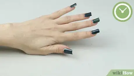 Imagen titulada Make Fake Nails Out of a Straw Step 13