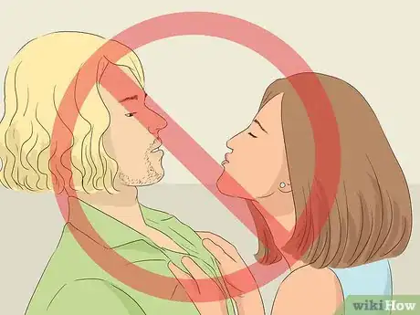 Imagen titulada Attract an ESTP Step 5