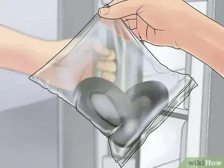 Imagen titulada Avoid Hosiery Runs Step 5